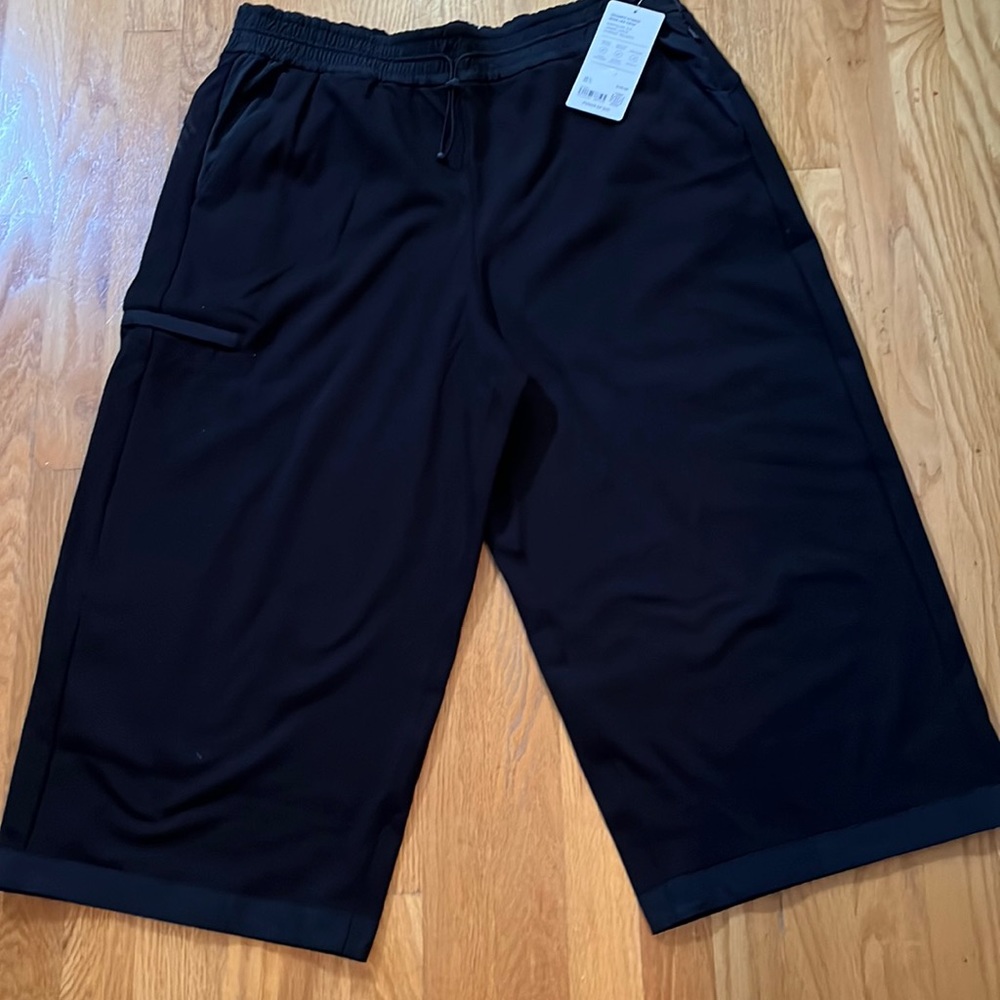NWT Athleta Triumph Hybrid Wide Leg Black